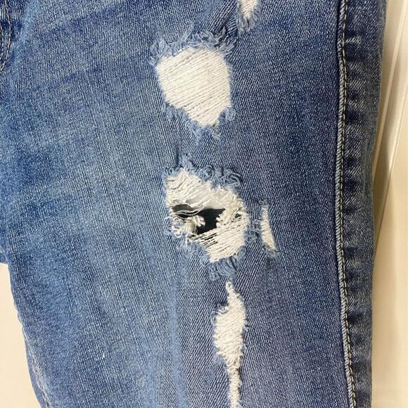 Hollister Women's Size 31 Epic Flex‎ 9" Distressed Skinny Denim Jean Shorts - Picture 5 of 7